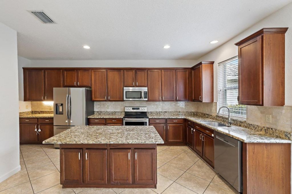 5903 SE Crooked Oak Avenue, Hobe Sound, FL 33455 Photo