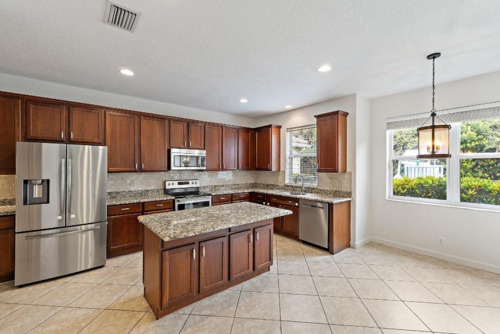 5903 SE Crooked Oak Avenue, Hobe Sound, FL 33455 Photo