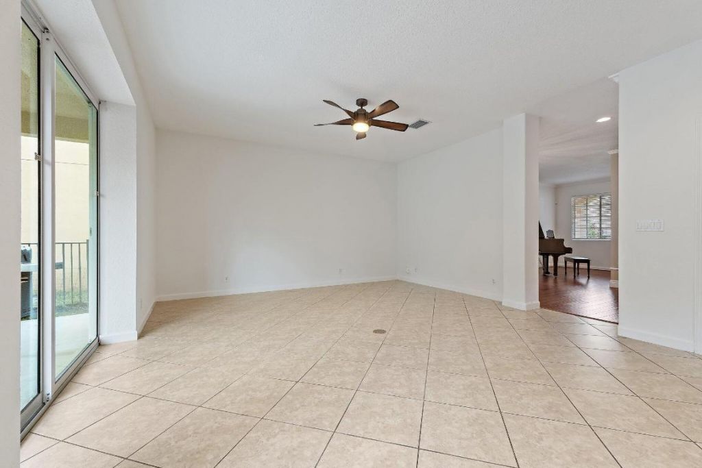 5903 SE Crooked Oak Avenue, Hobe Sound, FL 33455 Photo
