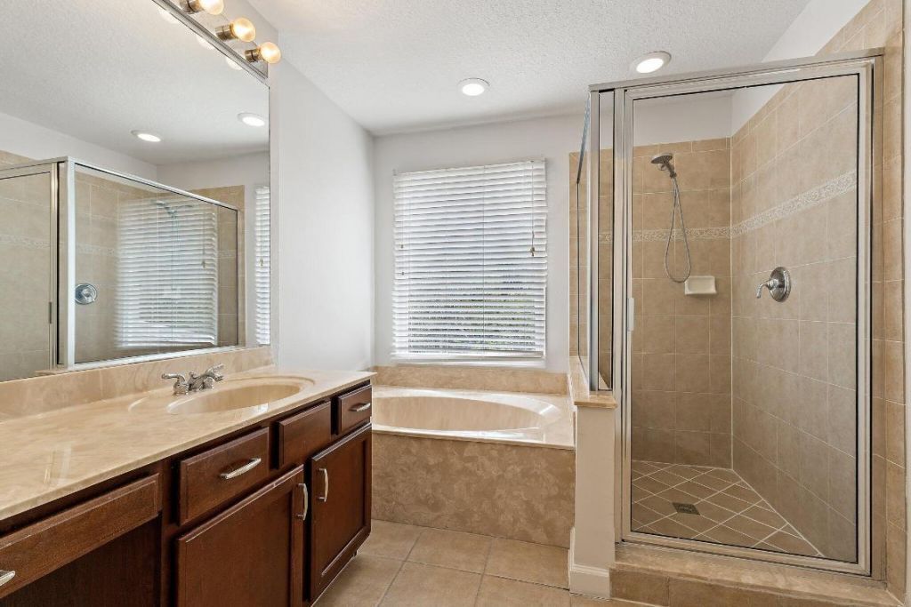 5903 SE Crooked Oak Avenue, Hobe Sound, FL 33455 Photo