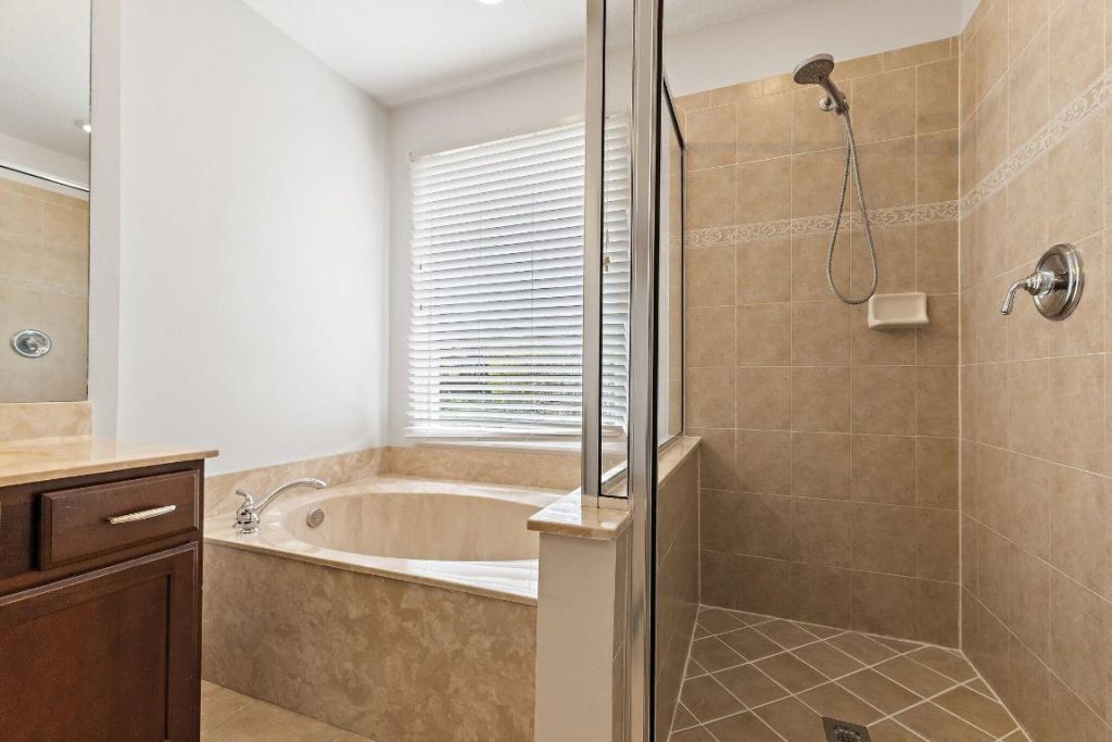 5903 SE Crooked Oak Avenue, Hobe Sound, FL 33455 Photo