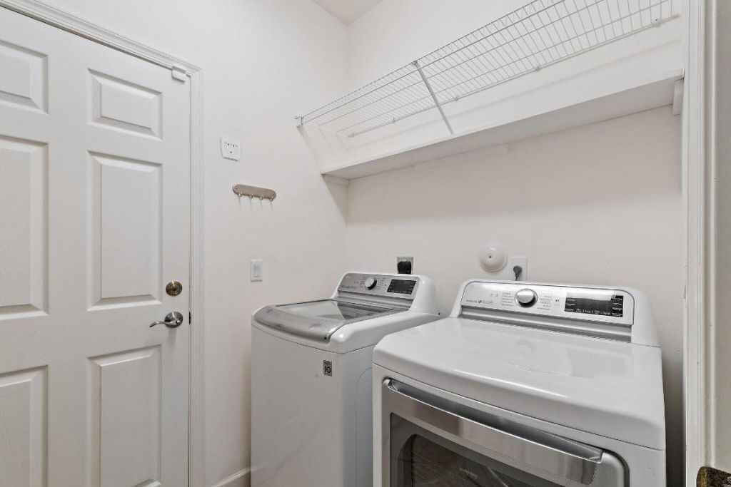 5903 SE Crooked Oak Avenue, Hobe Sound, FL 33455 Photo