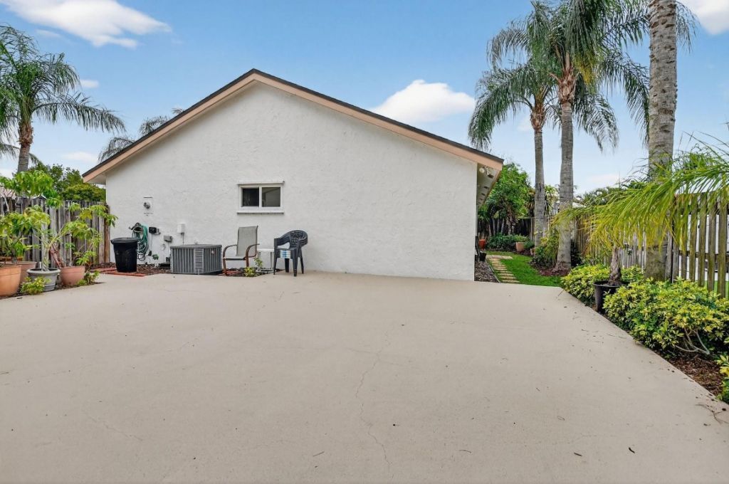 21725 Chimney Rock Park Circle, Boca Raton, FL 33428 Photo