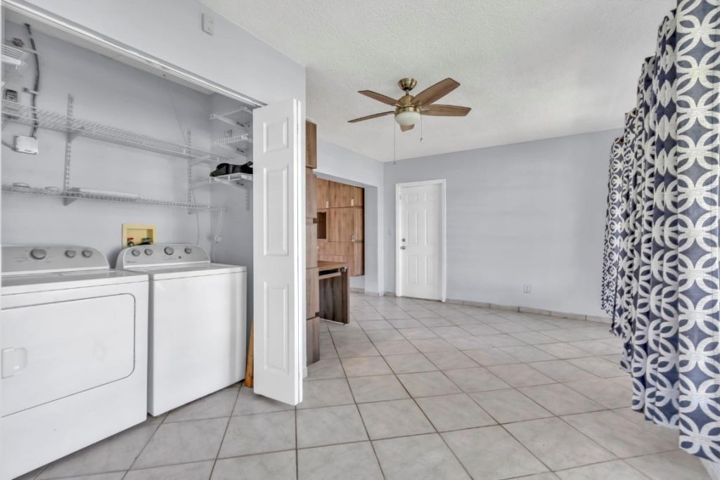 7115 NW 73rd Street, Tamarac, FL 33321 Photo