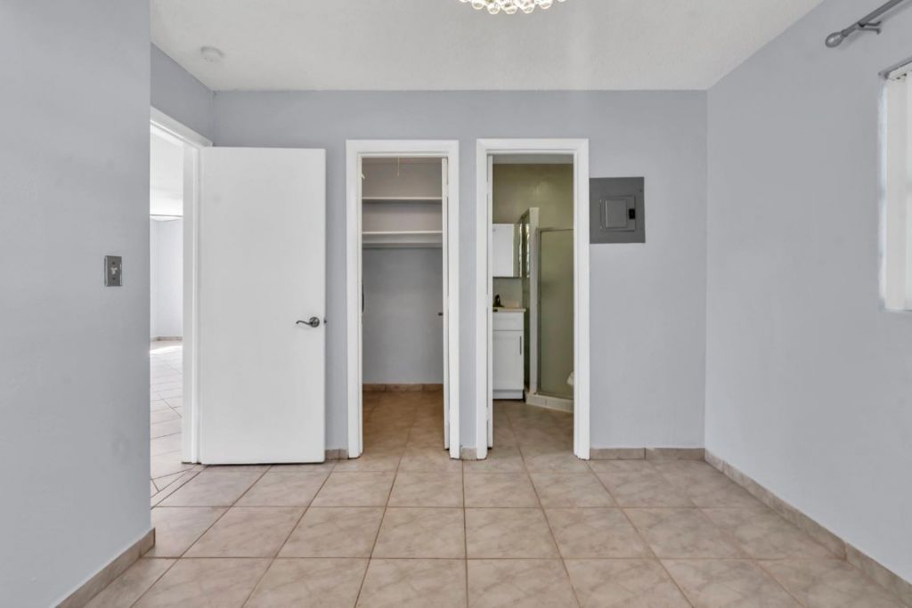 7115 NW 73rd Street, Tamarac, FL 33321 Photo