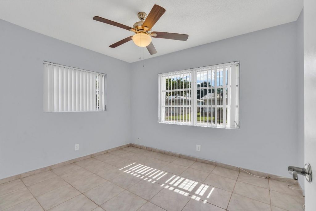 7115 NW 73rd Street, Tamarac, FL 33321 Photo