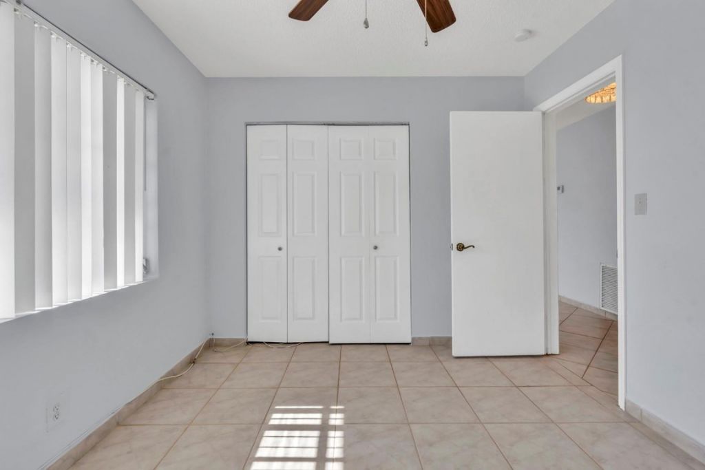 7115 NW 73rd Street, Tamarac, FL 33321 Photo