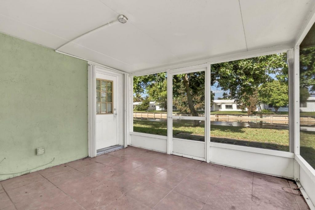 7115 NW 73rd Street, Tamarac, FL 33321 Photo