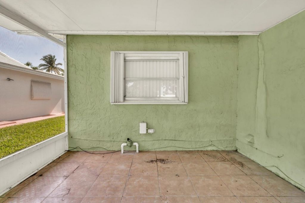 7115 NW 73rd Street, Tamarac, FL 33321 Photo
