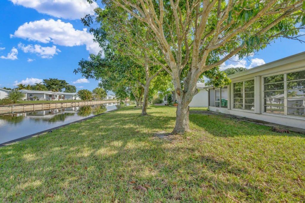 7115 NW 73rd Street, Tamarac, FL 33321 Photo