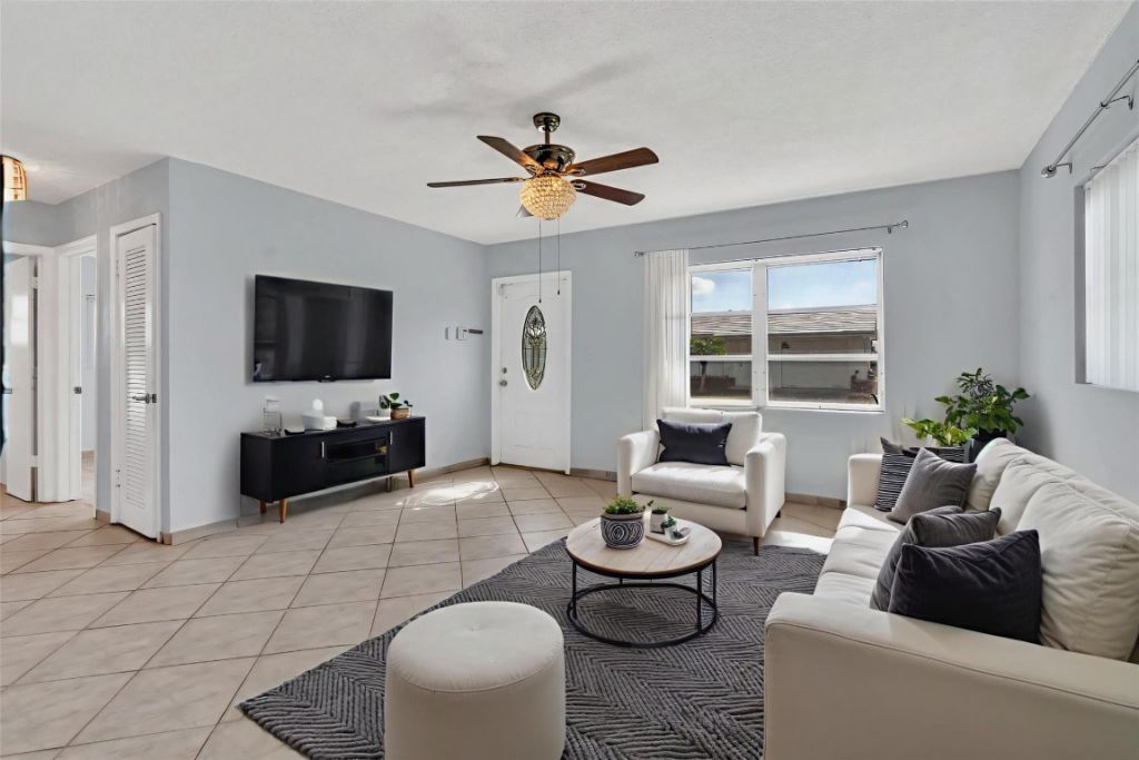 7115 NW 73rd Street, Tamarac, FL 33321 Photo