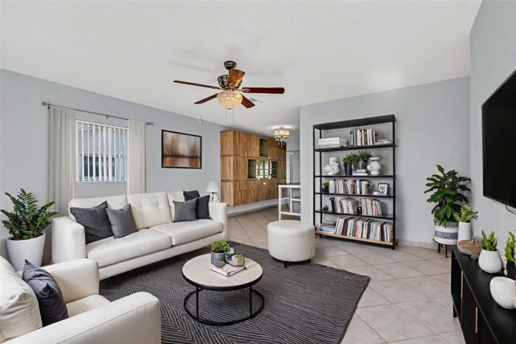 7115 NW 73rd Street, Tamarac, FL 33321 Photo