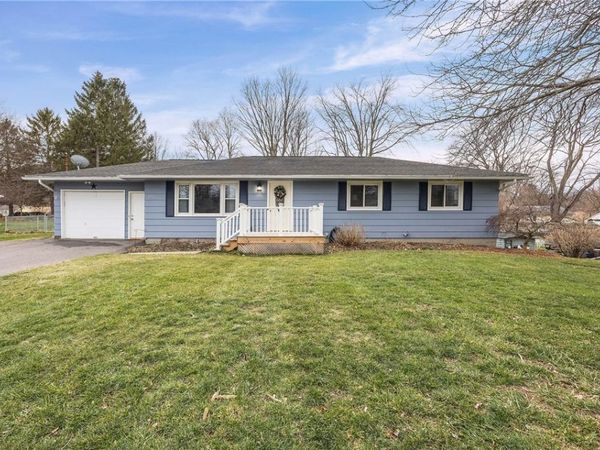 1971 Meadow Drive, Palmyra, NY 14522