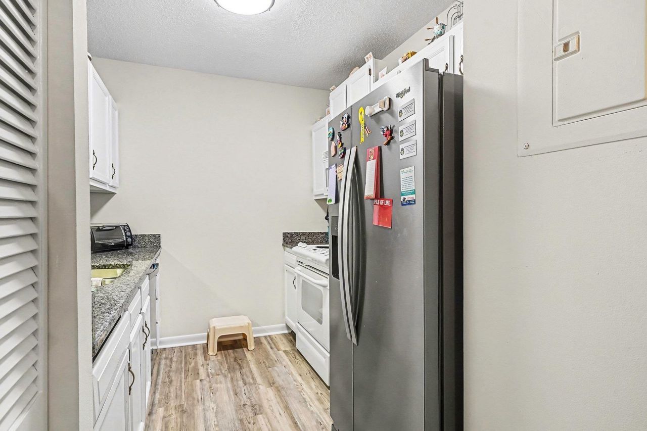 5001 Little River Rd. Photo 12