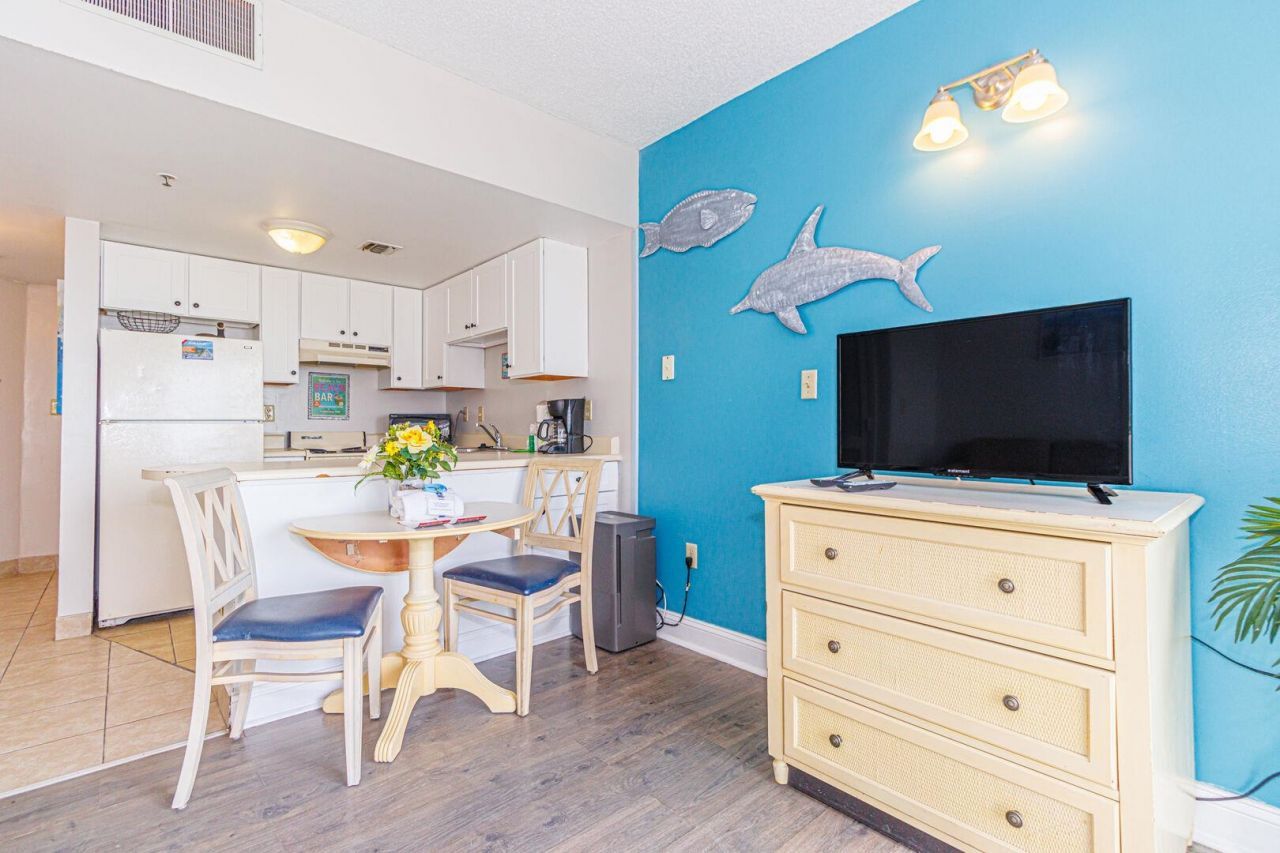 1605 S Ocean Blvd. S Photo 12