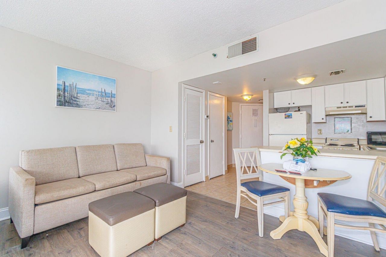 1605 S Ocean Blvd. S Photo 14