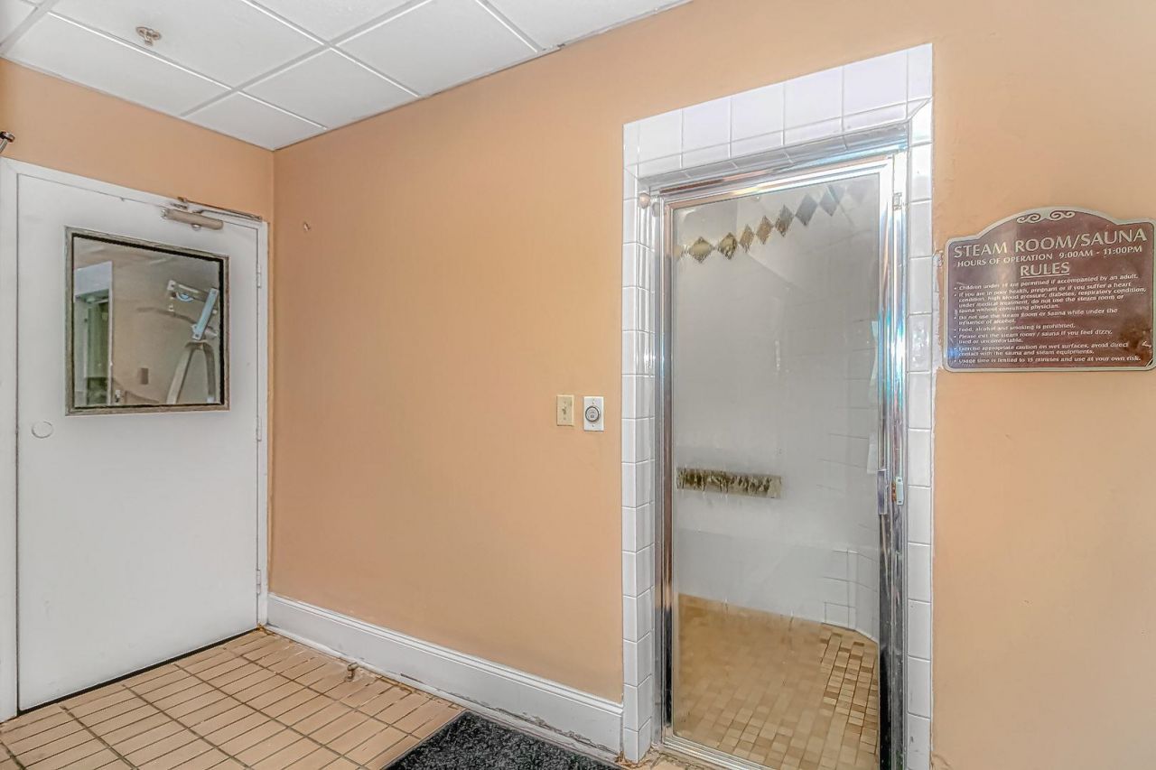 1605 S Ocean Blvd. S Photo 34