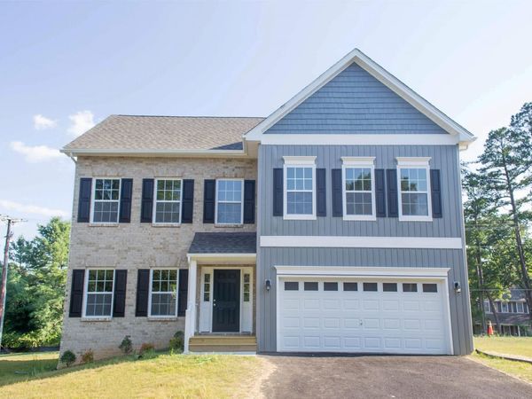 2934 Adam DR , Vinton, VA 24179