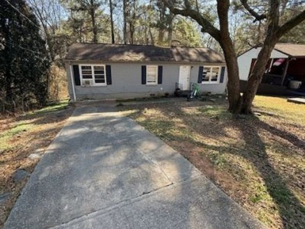 2226 Gary Court NW, Atlanta, GA 30318