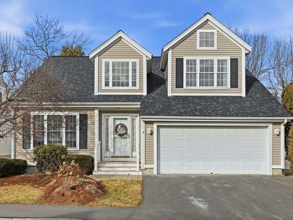 5 Augusta Way, Unit 5, Chelmsford, MA 01863