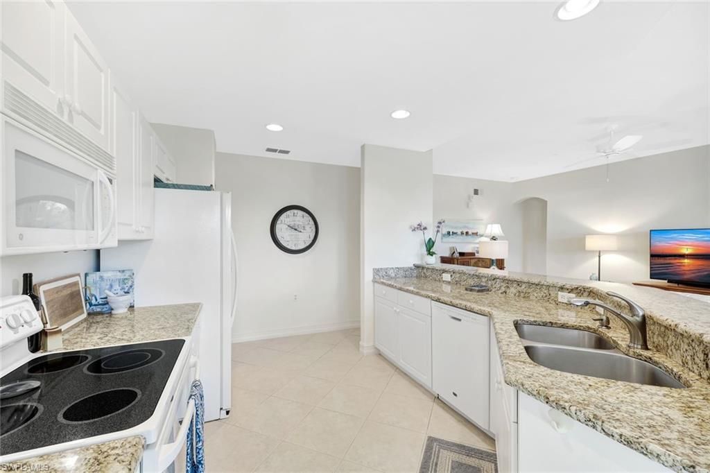 21810 Southern Hills Dr, Unit 102, Estero, FL 33928 Photo