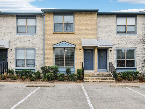 3004 WHISPER OAKS LN, Unit C, Georgetown, TX 78628