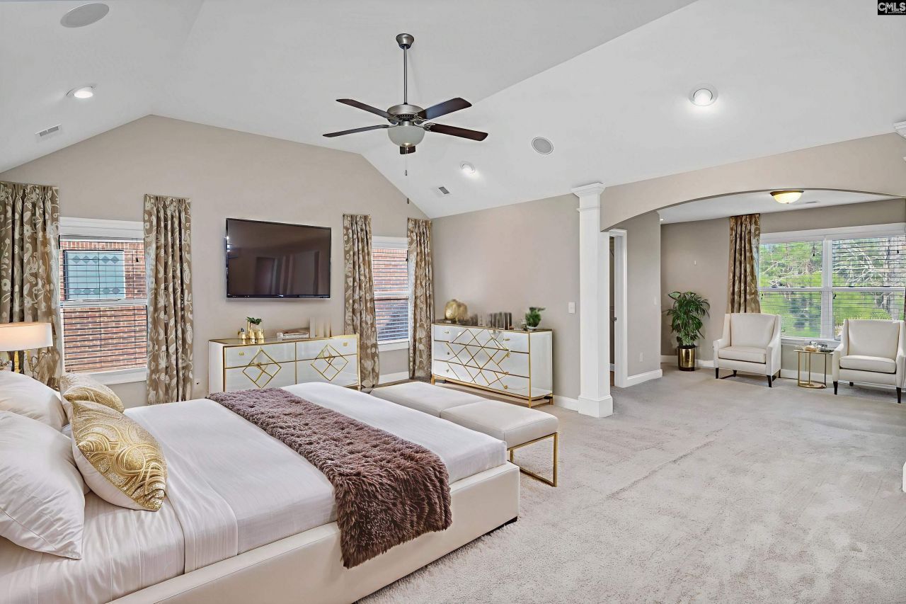 630 Dutchmans Creek Trail  Photo 14