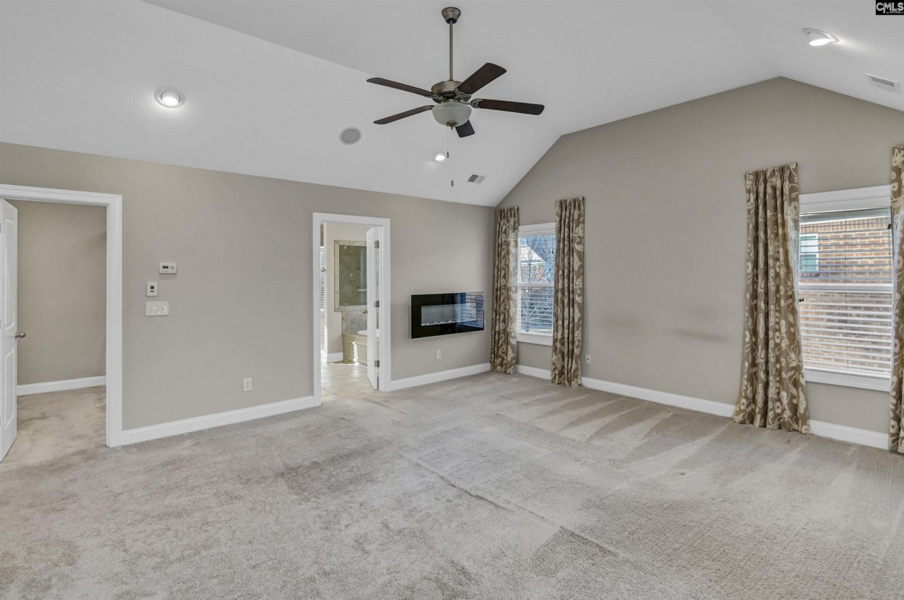 630 Dutchmans Creek Trail  Photo 18