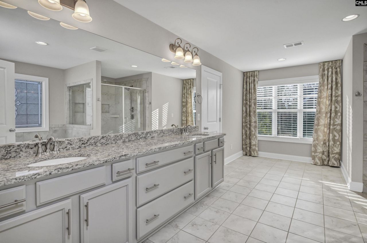 630 Dutchmans Creek Trail  Photo 19