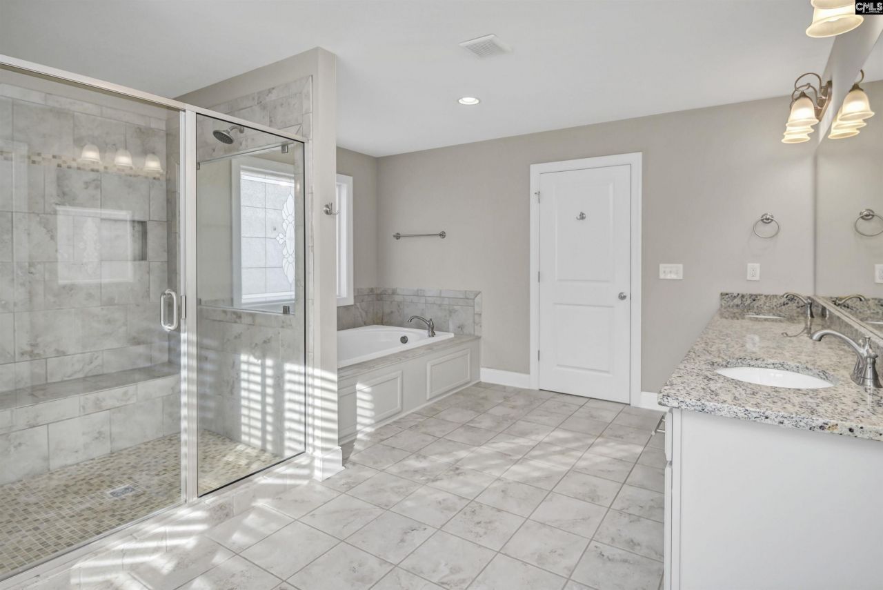 630 Dutchmans Creek Trail  Photo 21