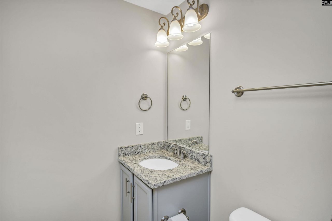 630 Dutchmans Creek Trail  Photo 41