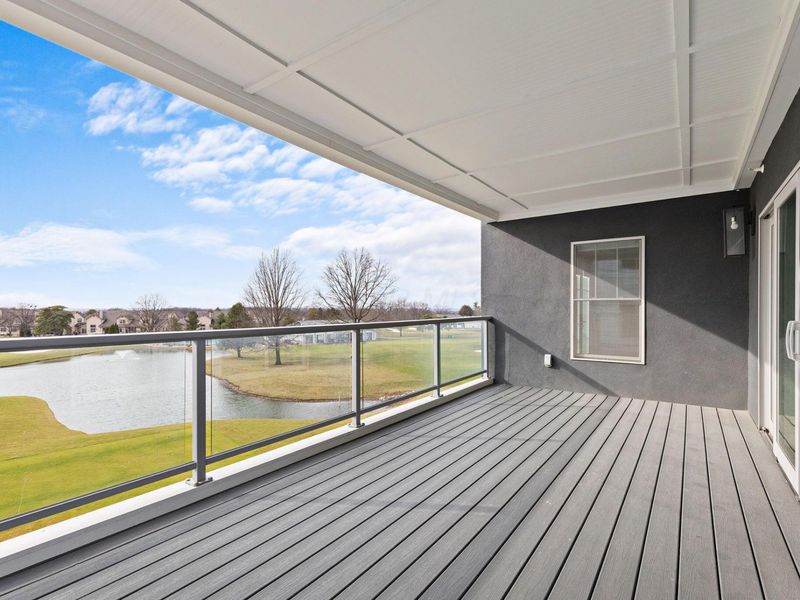 5233 Highpointe Lakes Drive, Unit 301, Westerville, OH 43081 Photo 12