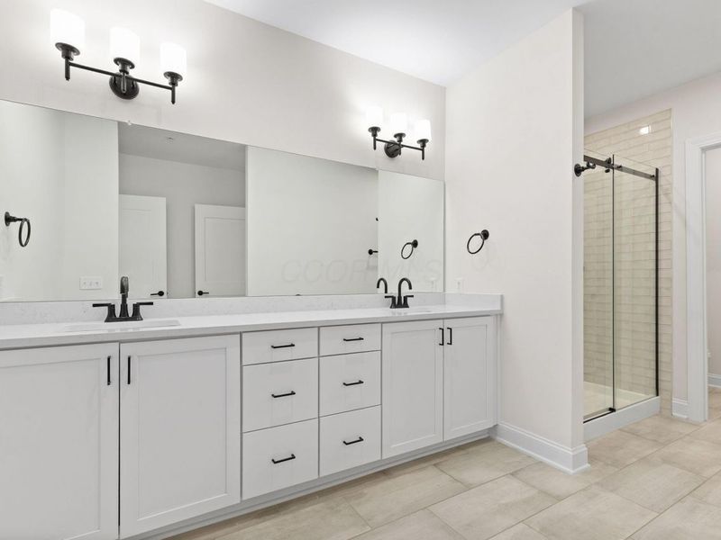 5233 Highpointe Lakes Drive, Unit 301, Westerville, OH 43081 Photo 18