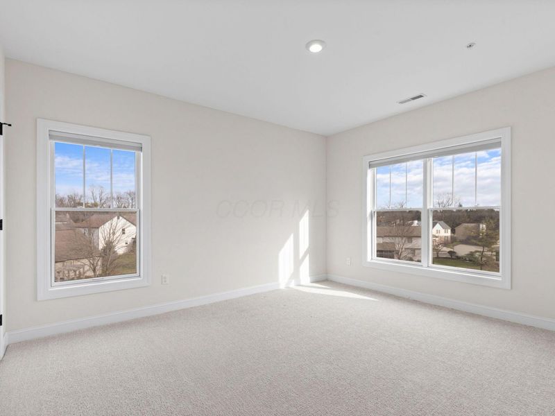 5233 Highpointe Lakes Drive, Unit 301, Westerville, OH 43081 Photo 21