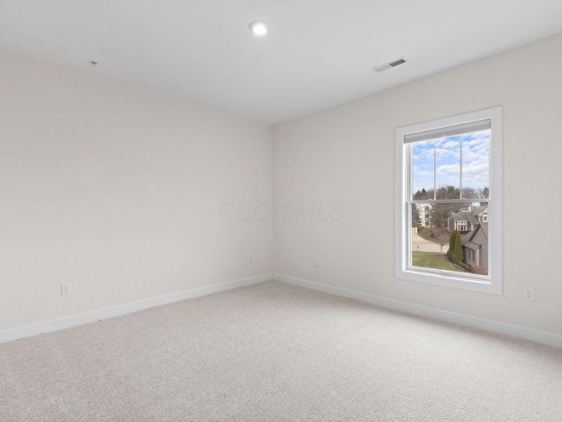 5233 Highpointe Lakes Drive, Unit 301, Westerville, OH 43081 Photo 28