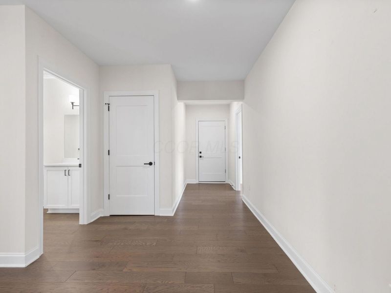 5233 Highpointe Lakes Drive, Unit 301, Westerville, OH 43081 Photo 28