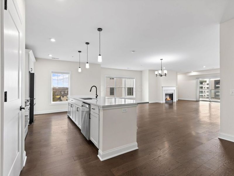 5233 Highpointe Lakes Drive, Unit 301, Westerville, OH 43081 Photo 5