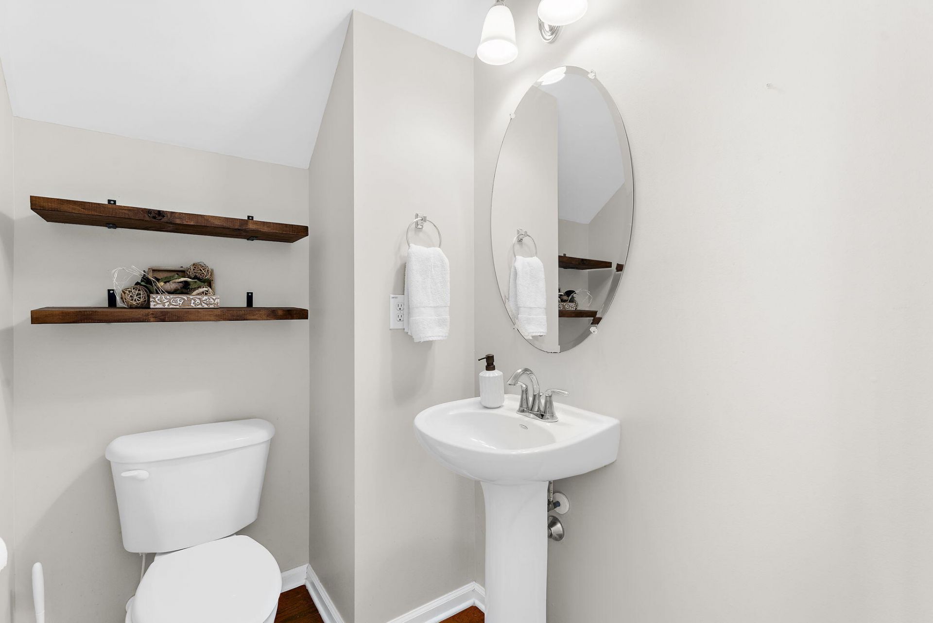 306 Tidal Rice Court Photo 10