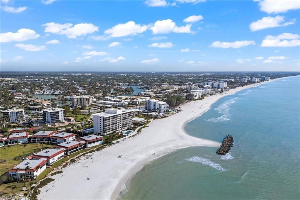 2171 Gulf Shore Blvd N, Unit 104, Naples, FL 34102 Photo
