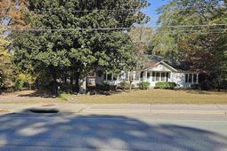 1607 South Lake Drive  photo 4