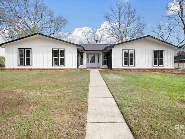2333 W Huffman Drive, Mobile, AL 36693