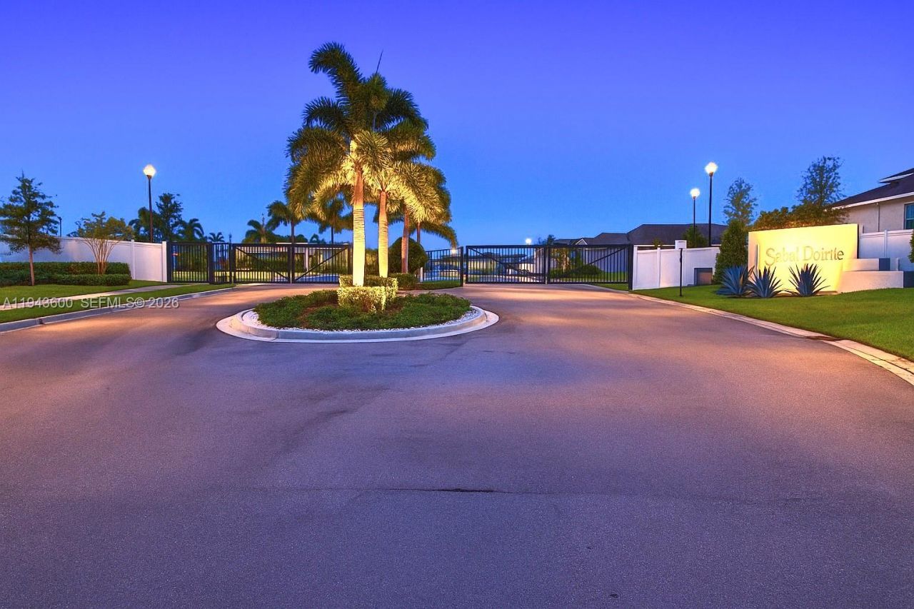 2099 NE Cedar St, Jensen Beach, FL 34957 Photo
