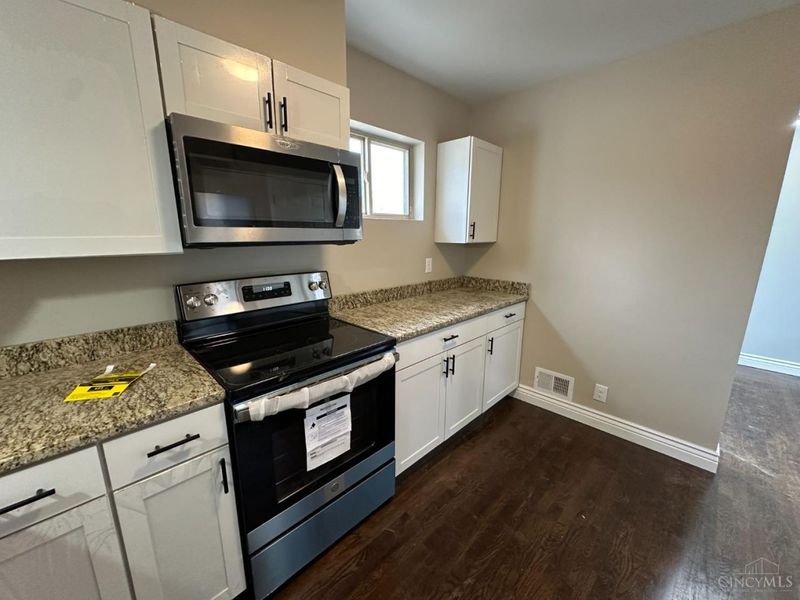 30 Berkshire Court, Hamilton, OH 45013 Photo 6