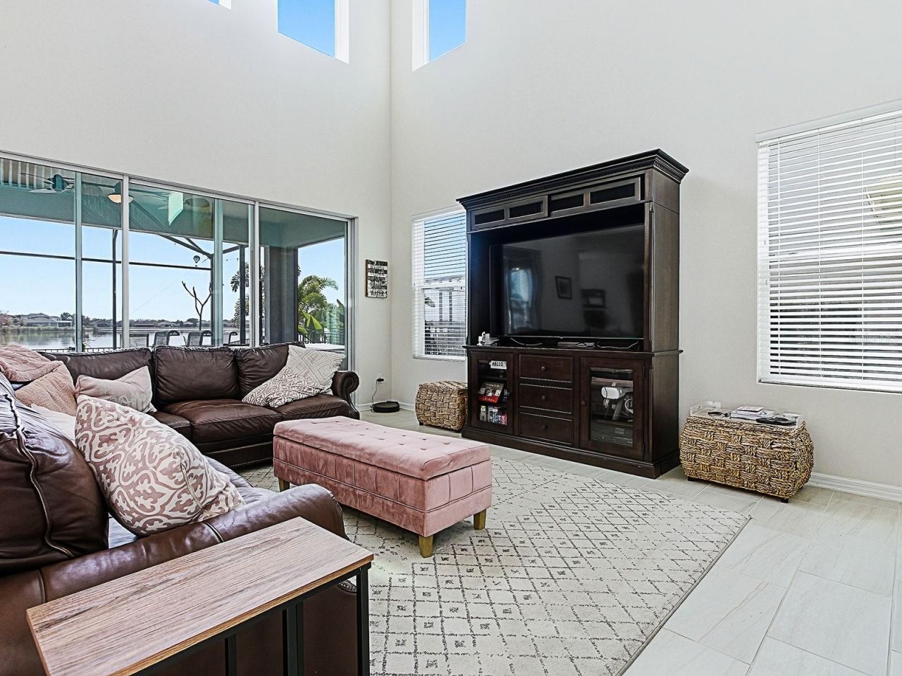 417 Blue Cypress Drive, Groveland, FL 34736 Photo