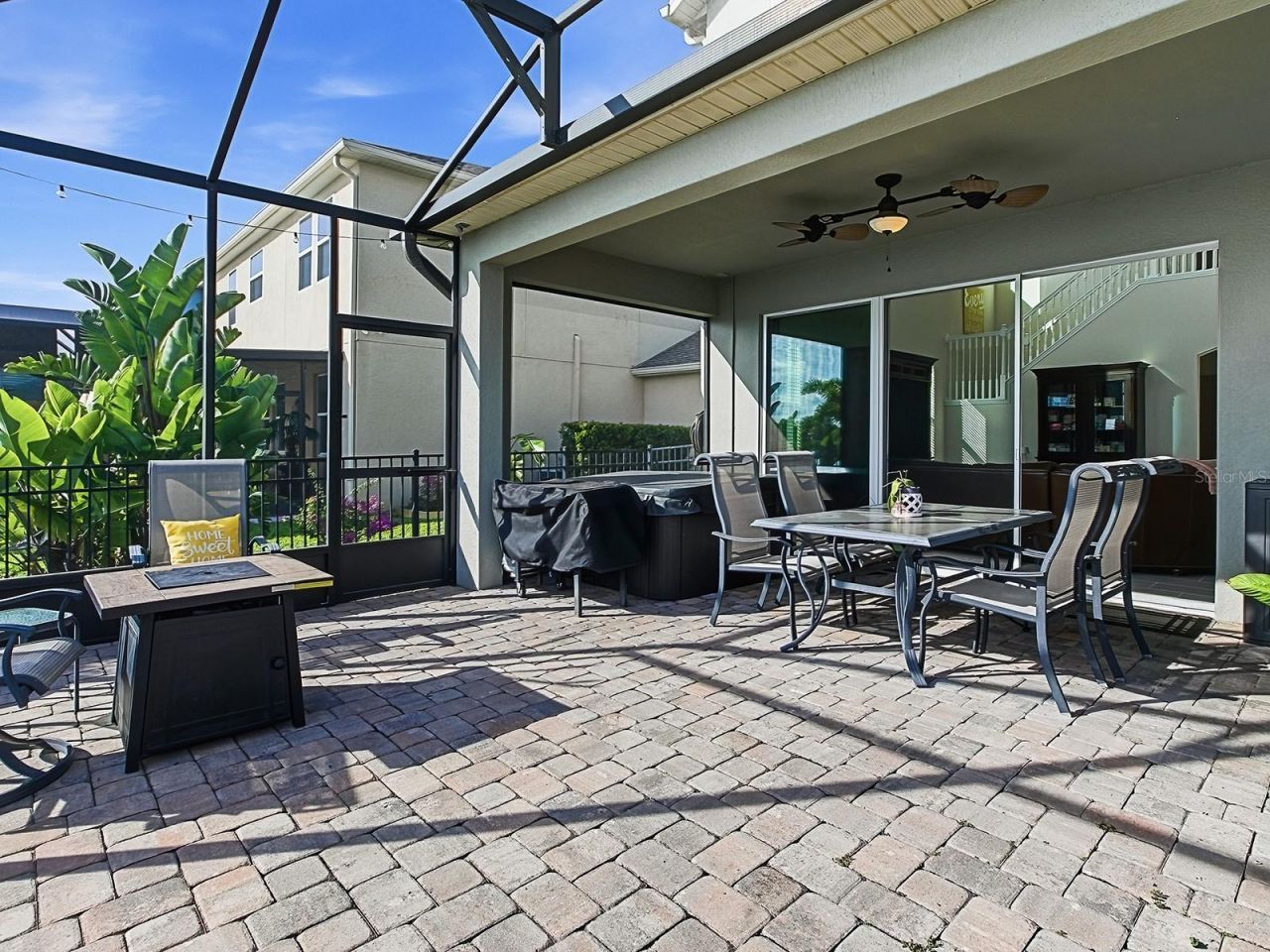 417 Blue Cypress Drive, Groveland, FL 34736 Photo