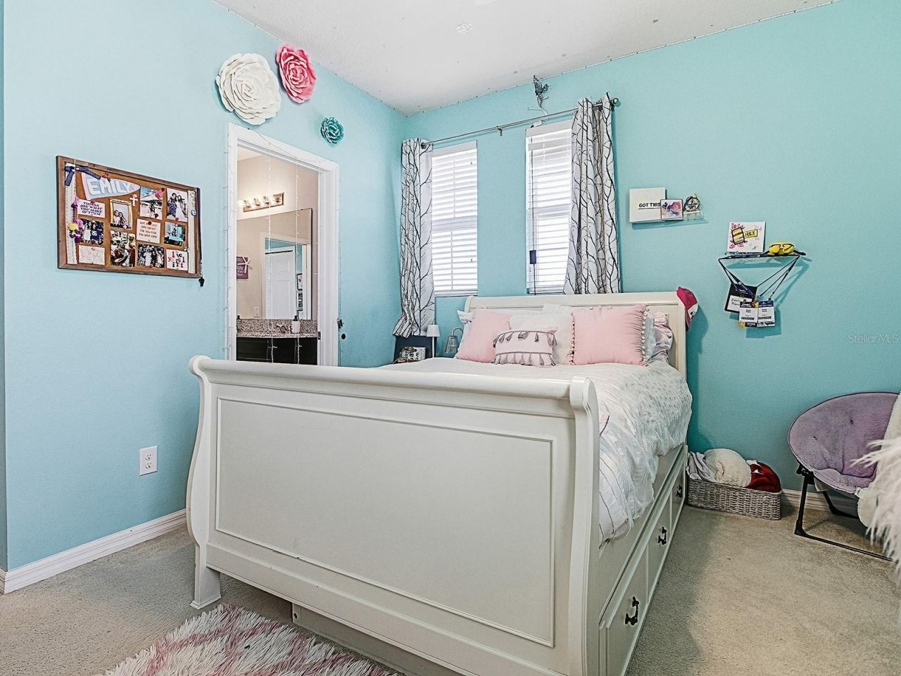 417 Blue Cypress Drive, Groveland, FL 34736 Photo