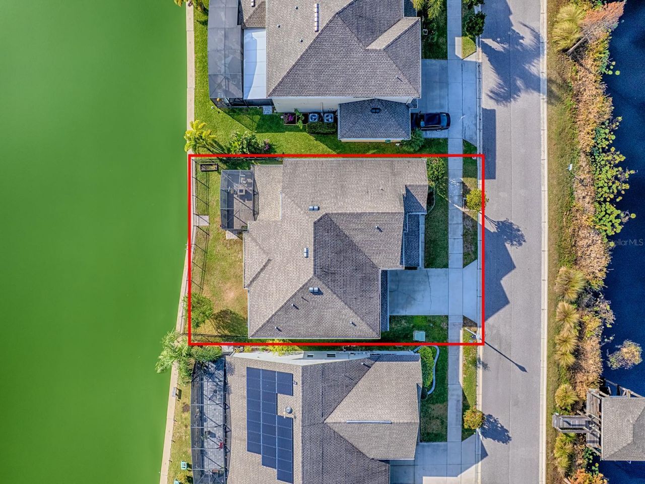 417 Blue Cypress Drive, Groveland, FL 34736 Photo