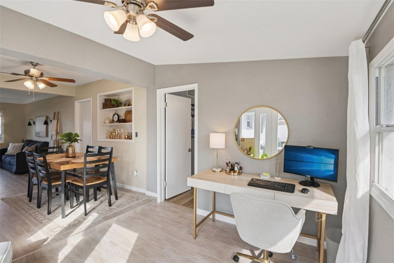 1945 59th Street N, Saint Petersburg, FL 33710 Photo