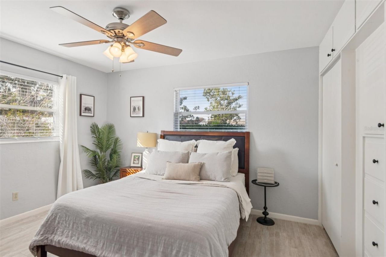 1945 59th Street N, Saint Petersburg, FL 33710 Photo