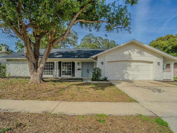 8405 REYNOLDS DRIVE, HUDSON, FL 34667